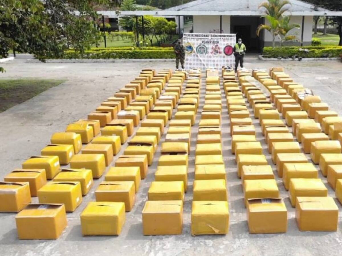 Incautan 796.000 tapabocas de contrabando en el Huila