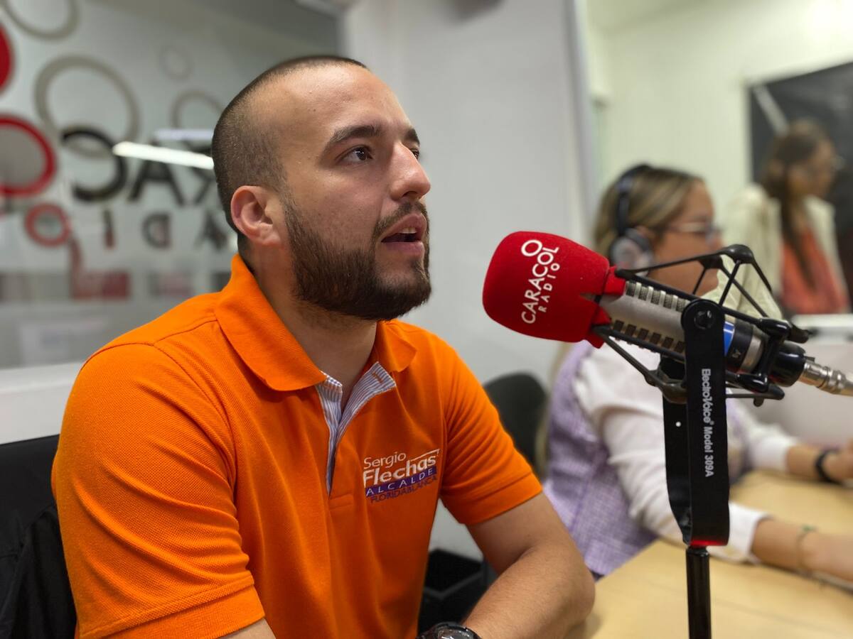 No tengo ningún compromiso, de ningún tipo con el alcalde Moreno: Sergio Flechas