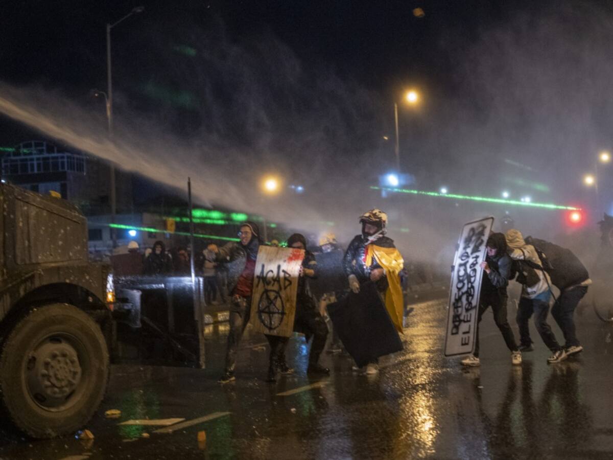 Jóvenes y agentes de la fuerza pública, los afectados en el paro nacional