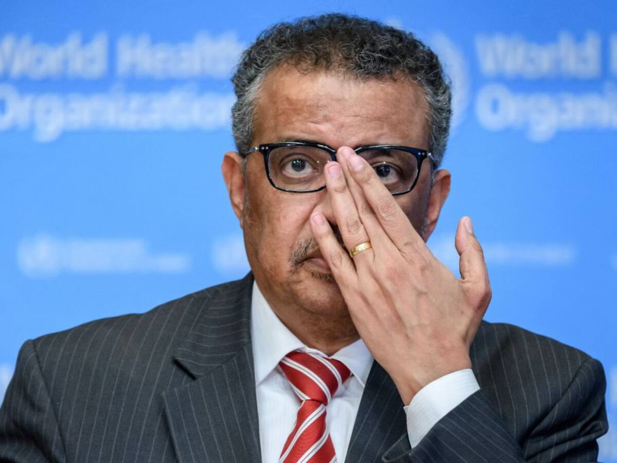 OMS se reúne el martes para analizar suspensión de vacuna AstraZeneca