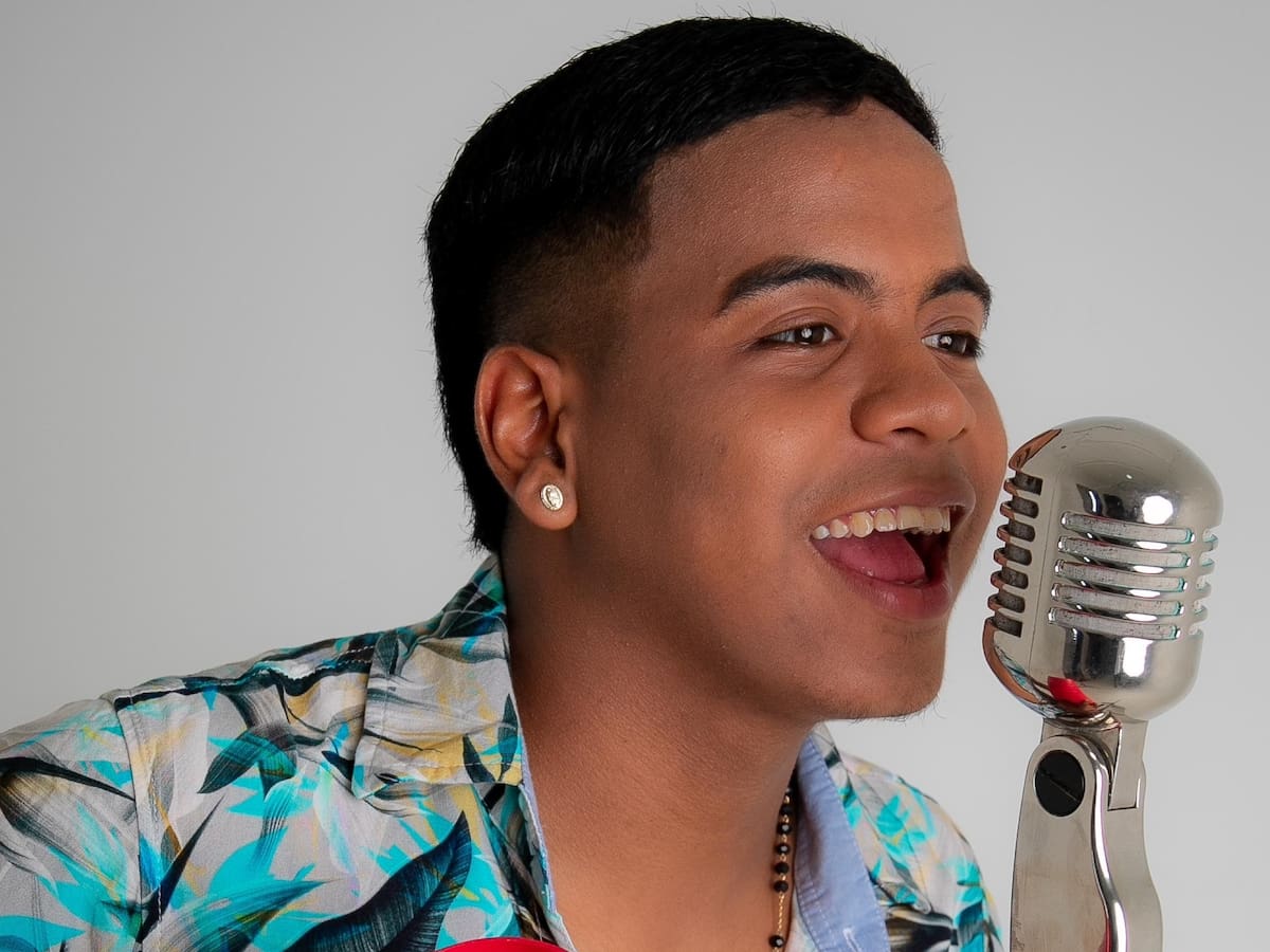 El cartagenero Ronny Music se lanza a la música con su primer sencillo “Regresa”