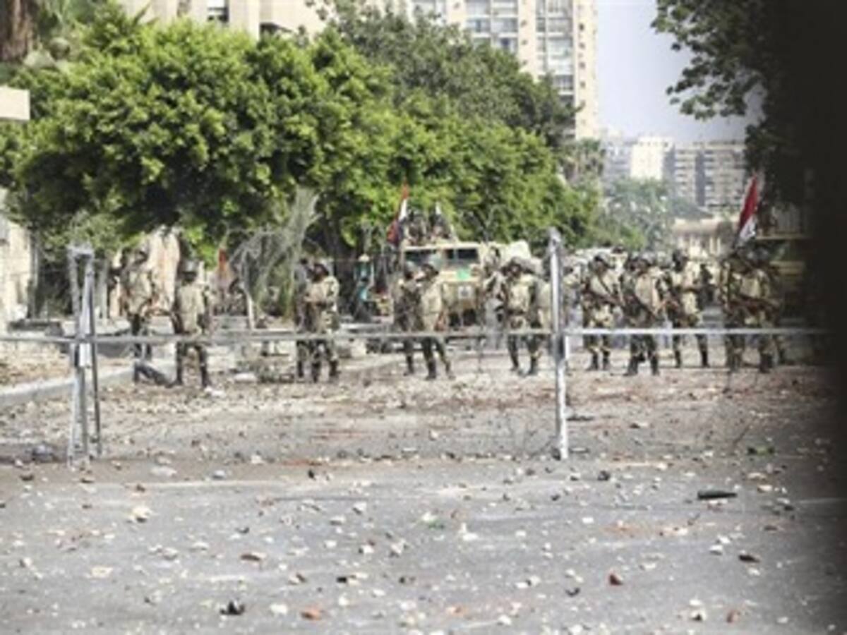 Al menos 42 muertos y 300 heridos por enfrentamientos en El Cairo