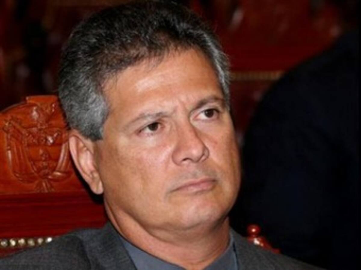El tema de la respuesta frente al fallo de La Haya no está para jugar: senador Guerra