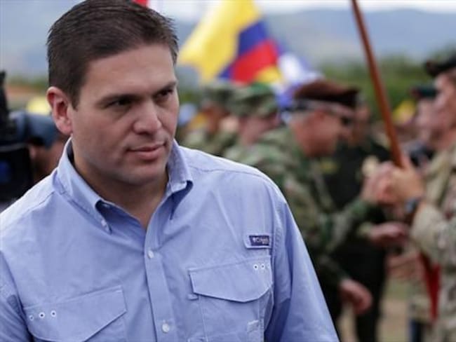 Ratifican al ministro de Defensa, Juan Carlos Pinzón