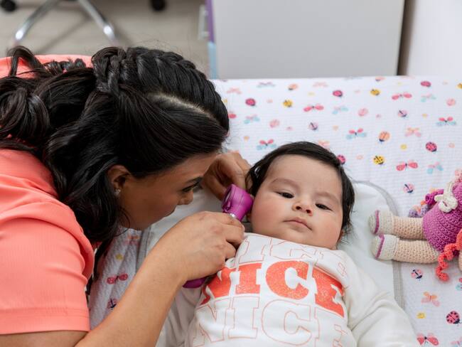 En Colombia solo el 6,3 % de los recién nacidos acceden al tamizaje auditivo neonatal