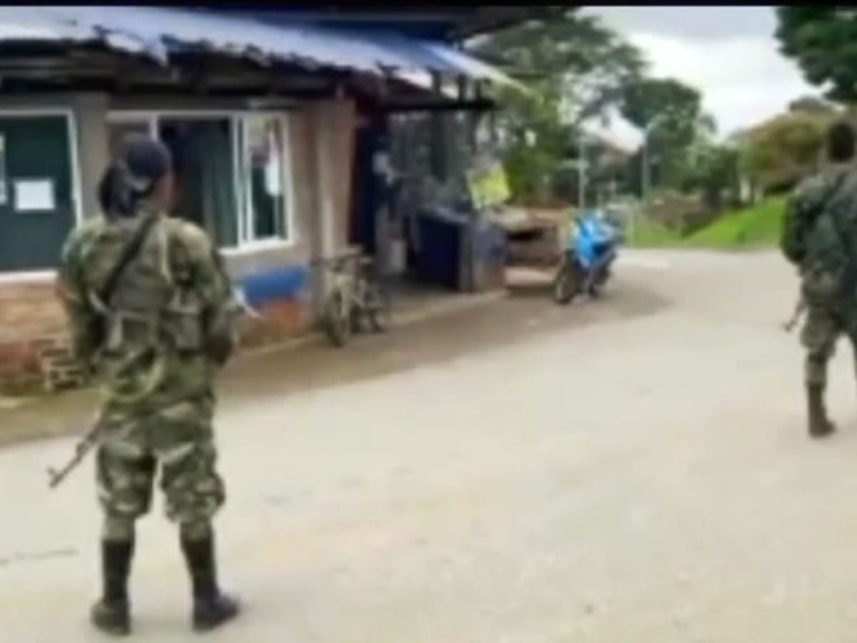 Ataque a bala en retén ilegal de disidencias Farc entre Valle y Cauca deja una persona herida