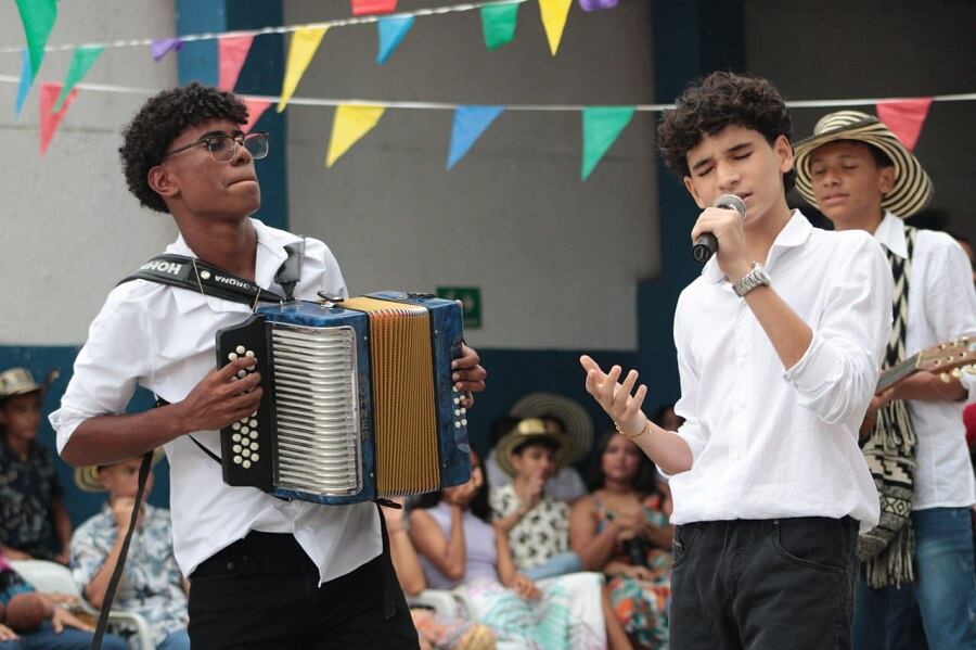 Colegio Mixto La Popa