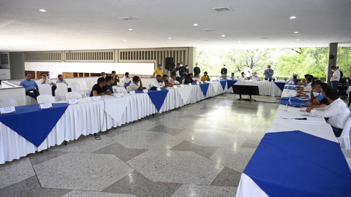 Campesinos y gobierno logran consenso para evitar paro en el Catatumbo