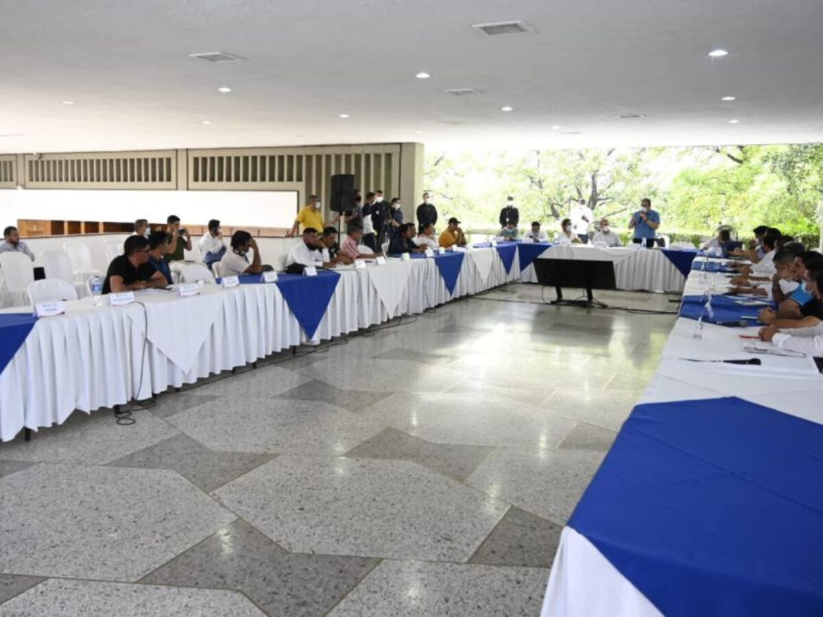 Campesinos y gobierno logran consenso para evitar paro en el Catatumbo