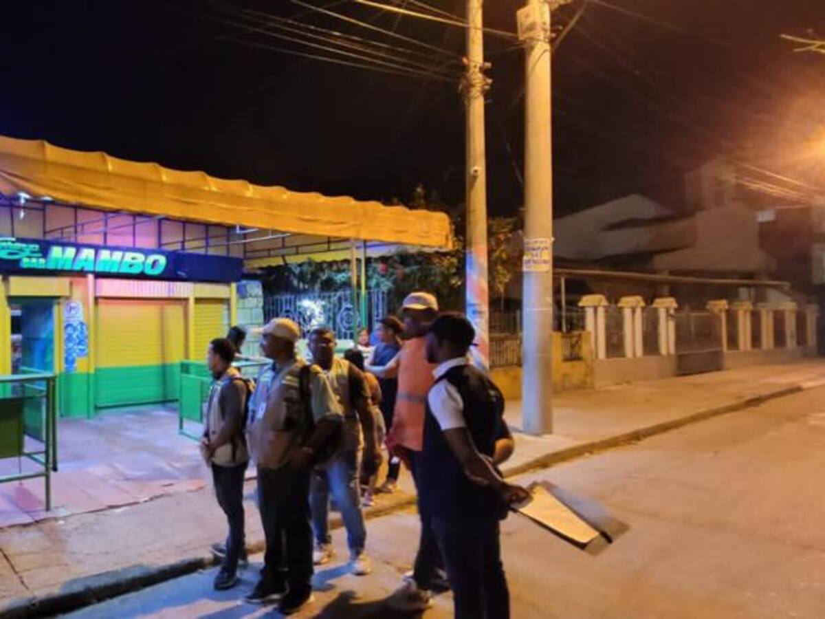 Dos establecimientos cerrados tras operativo de control en Olaya Herrera