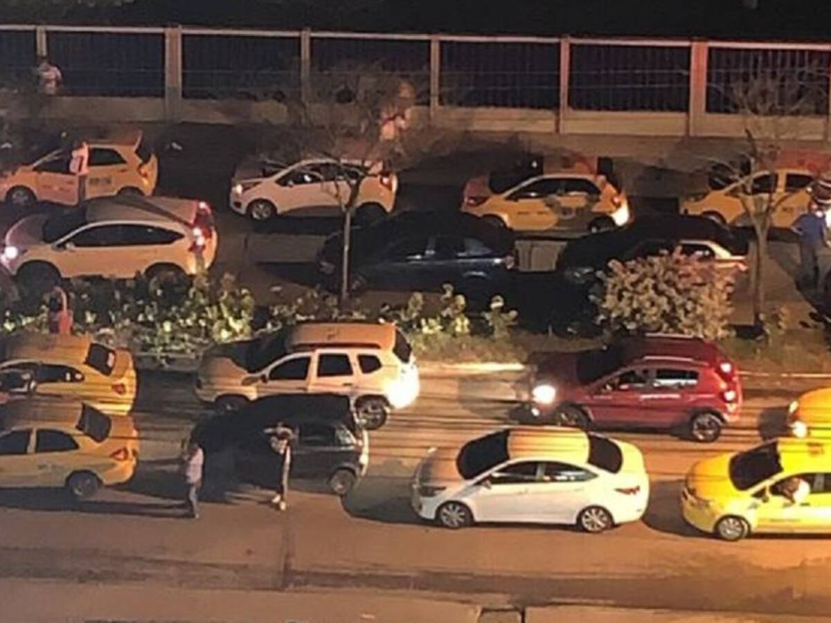 Caos vehicular por marcha que intentó ingresar al sector turístico