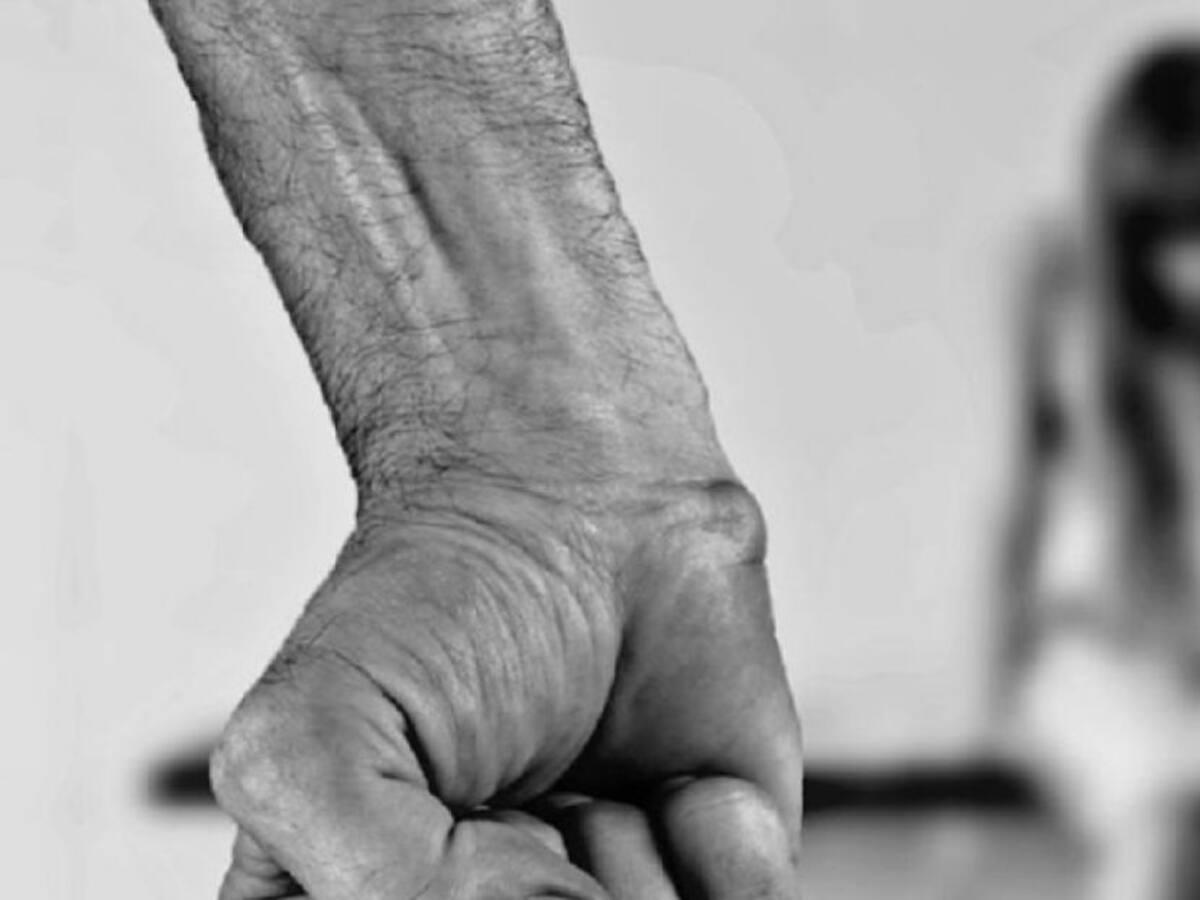 Cárcel a hombre que intentó estrangular a su novia