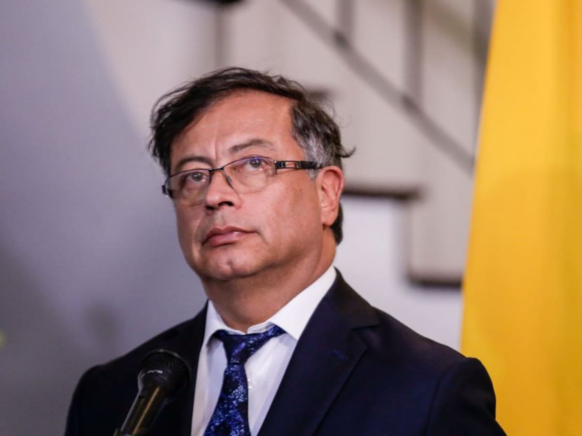 Gustavo Petro presentó su foto oficial como presidente de la República