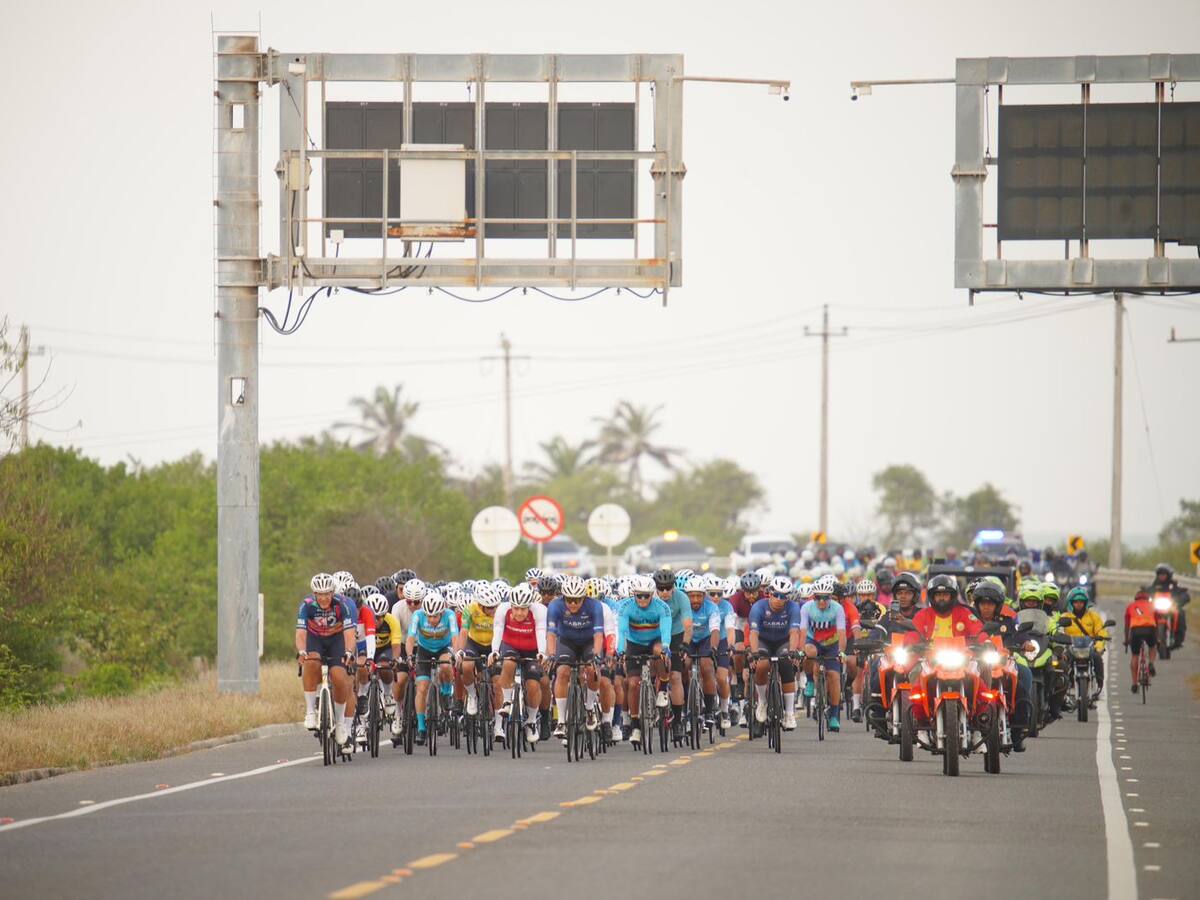 Tercera Clásica de la Candelaria en Cartagena tuvo más de 800 ciclistas