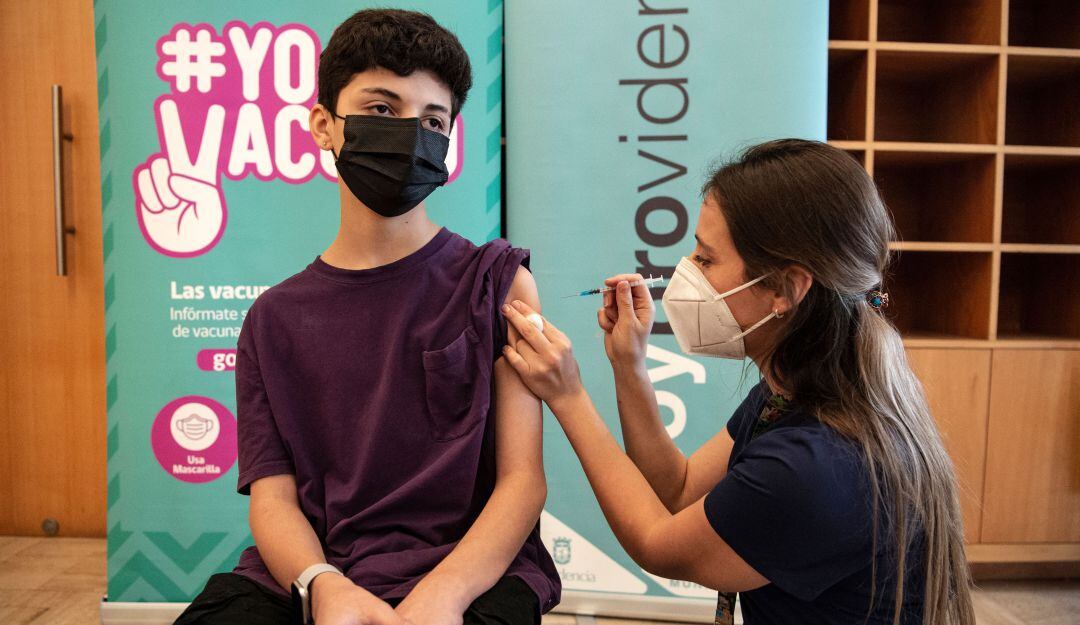 Vacunación de menores en Chile.