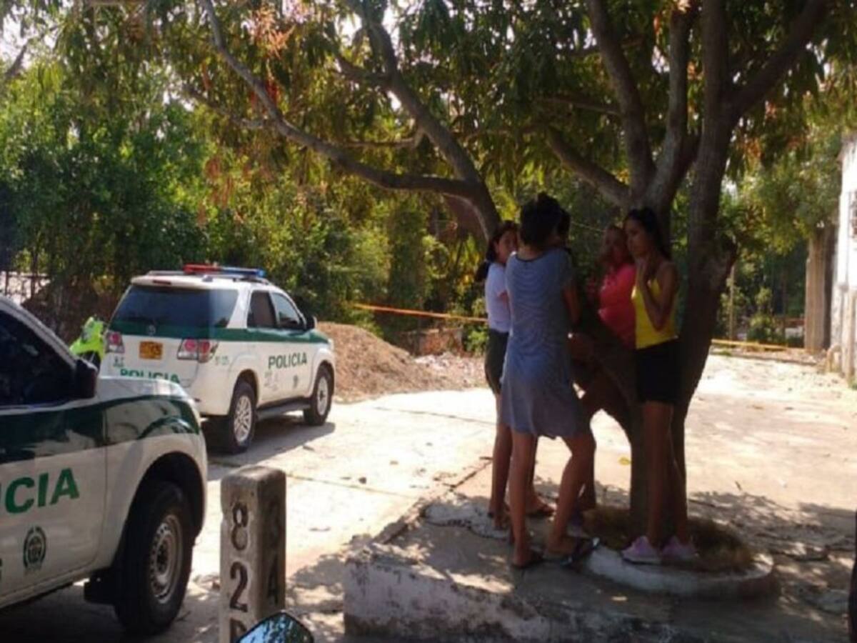 Riña por 'un vuelto' en una tienda deja tres heridos en Candelaria