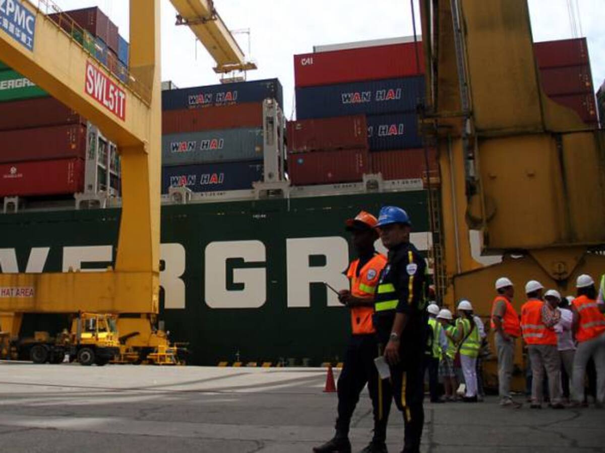 Importaciones en octubre cayeron un 28 %: Dane