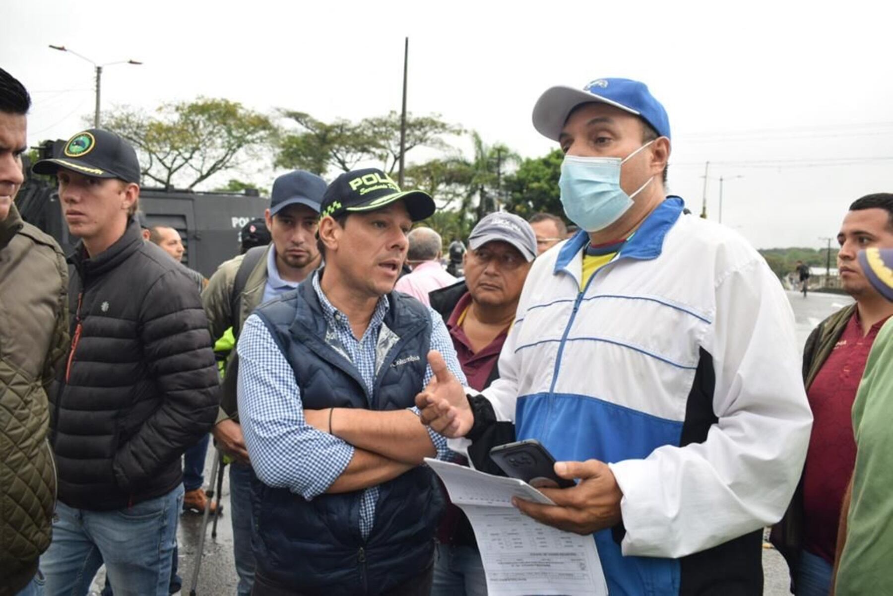 Diálogo entre los taxistas y la Alcaldía de Ibagué