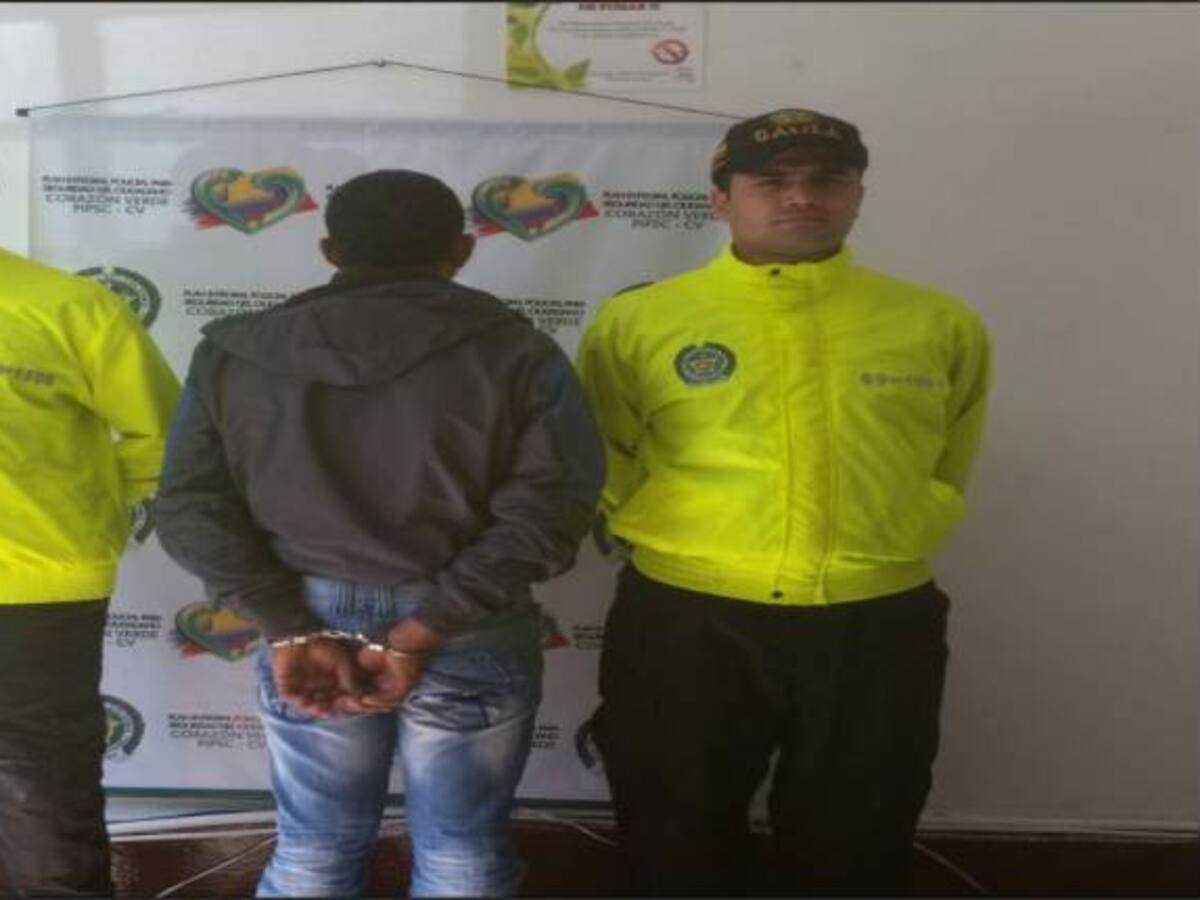 Mayordomo extorsionaba a un finquero