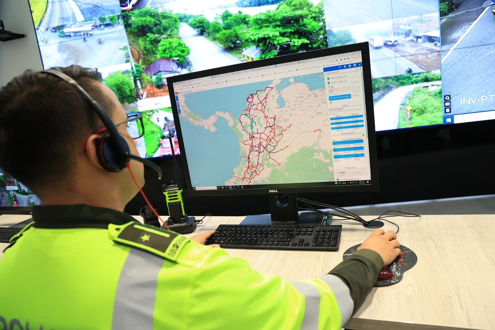 Policía de Tránsito. Cortesía Ministerio de Transporte