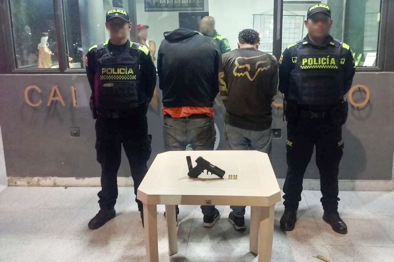 Capturados dos presuntos delincuentes tras robar prendas de oro a un ciudadano en Cartagena
