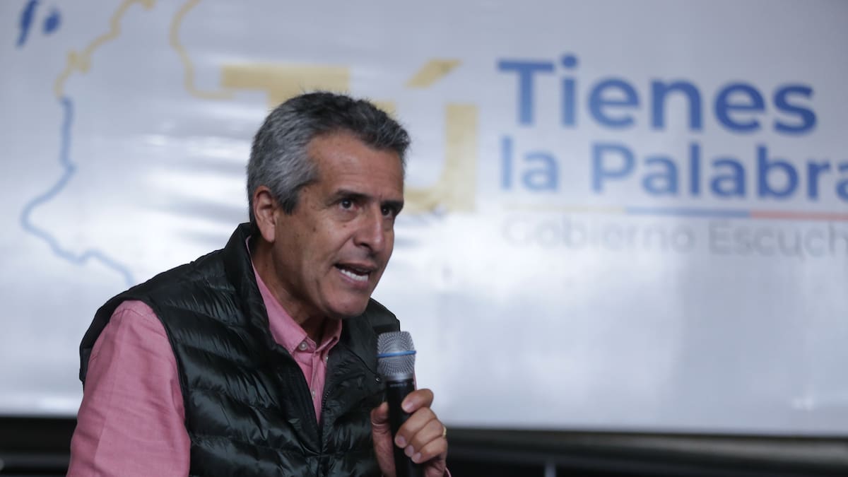 “Estamos gobernando para todos”: Velasco por designación de Lafaurie como negociador