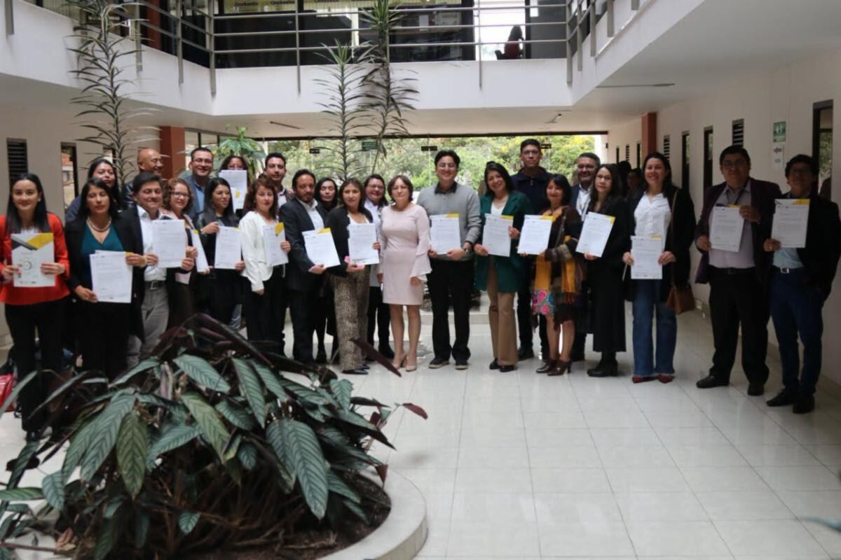 UPTC exalta a docentes seleccionados como pares evaluadores nacionales por el Ministerio de Educación