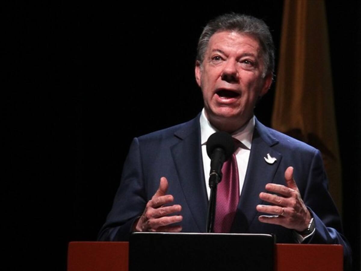 Baja del desempleo es una muestra de buena economía: presidente Santos