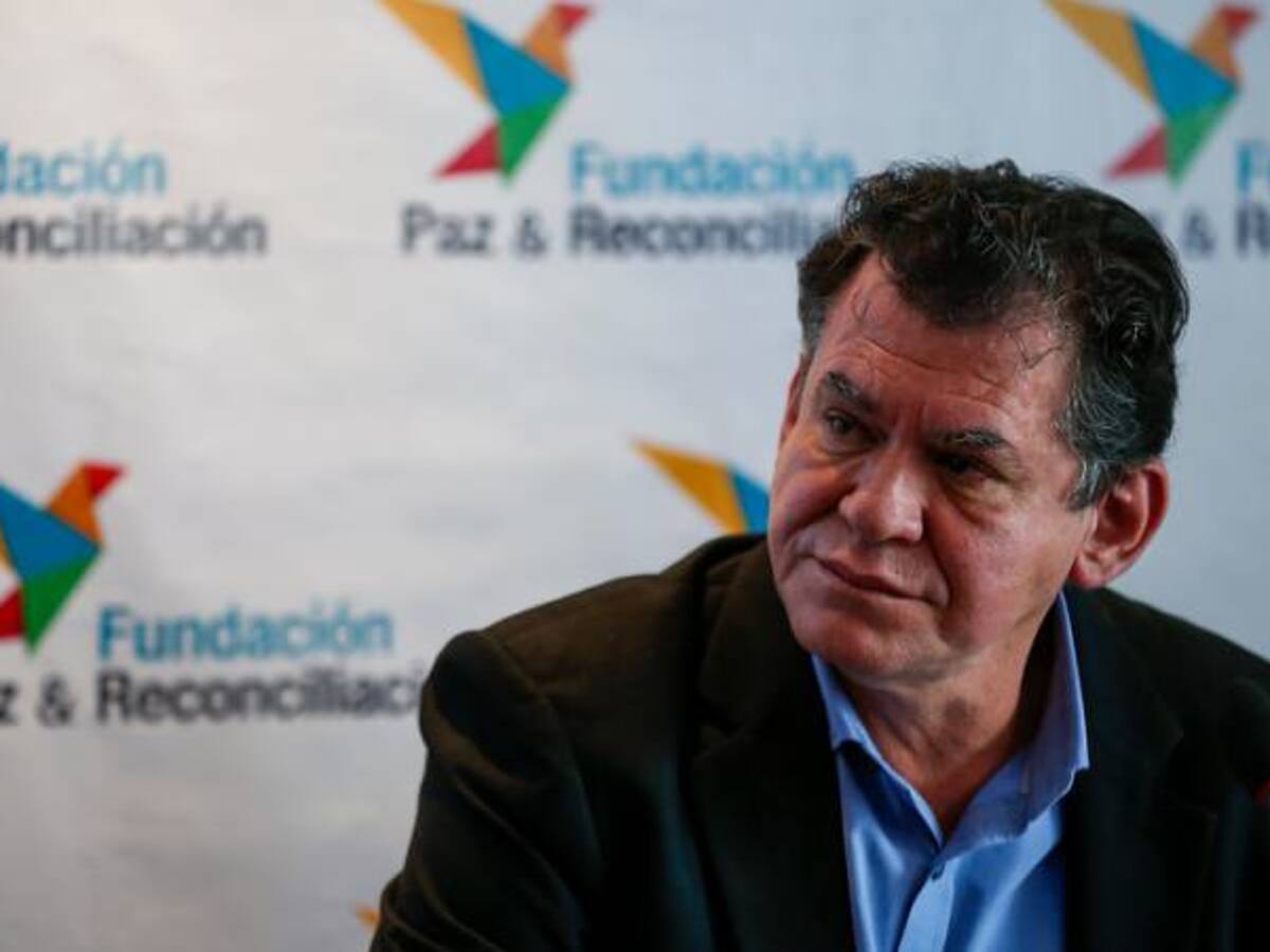 "Cese de fuego con ELN estaba muy adelantado": León Valencia