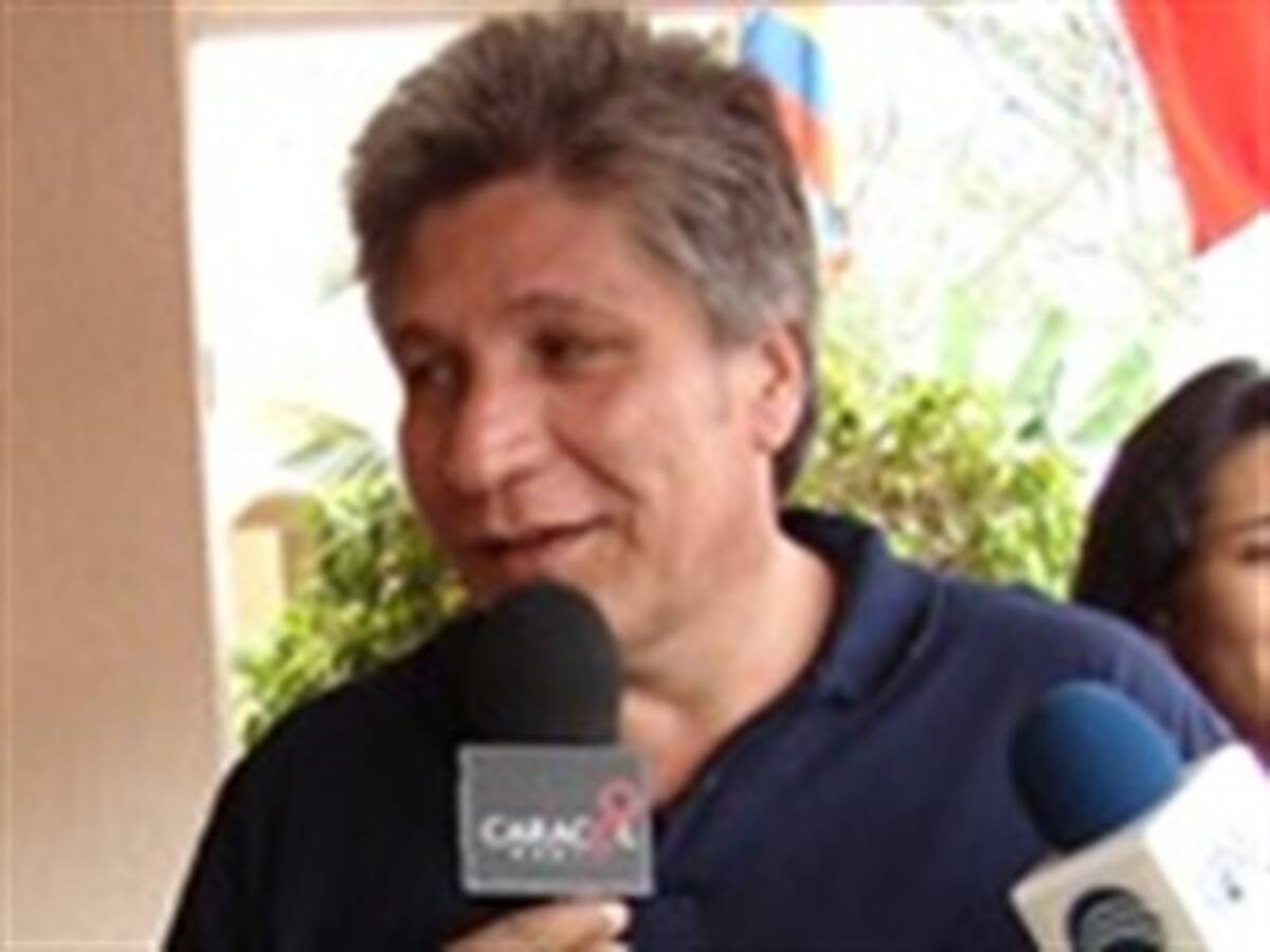 Hasta el lunes estará hospitalizado Sigifredo López