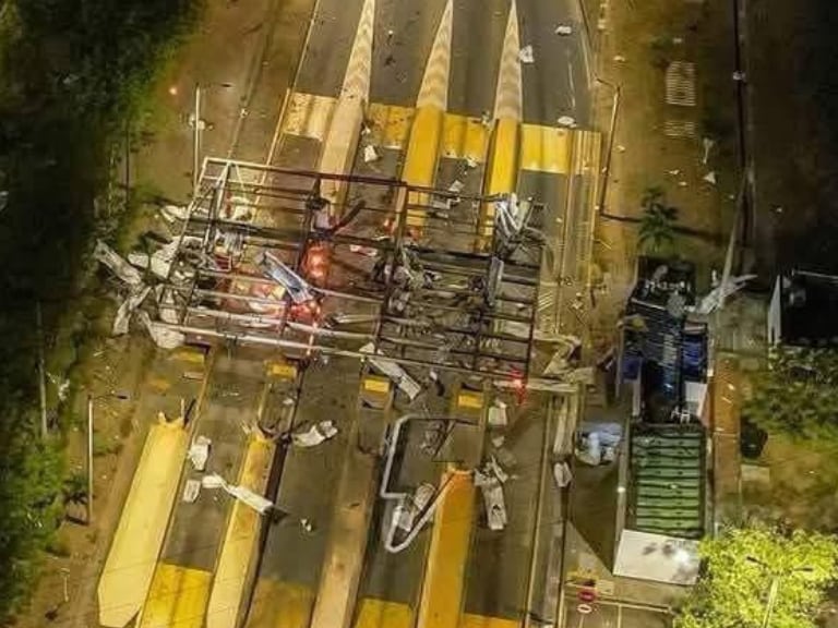 Peaje de Villa del Rosario fue destruido en atentado con explosivos / Foto vía Cortesía