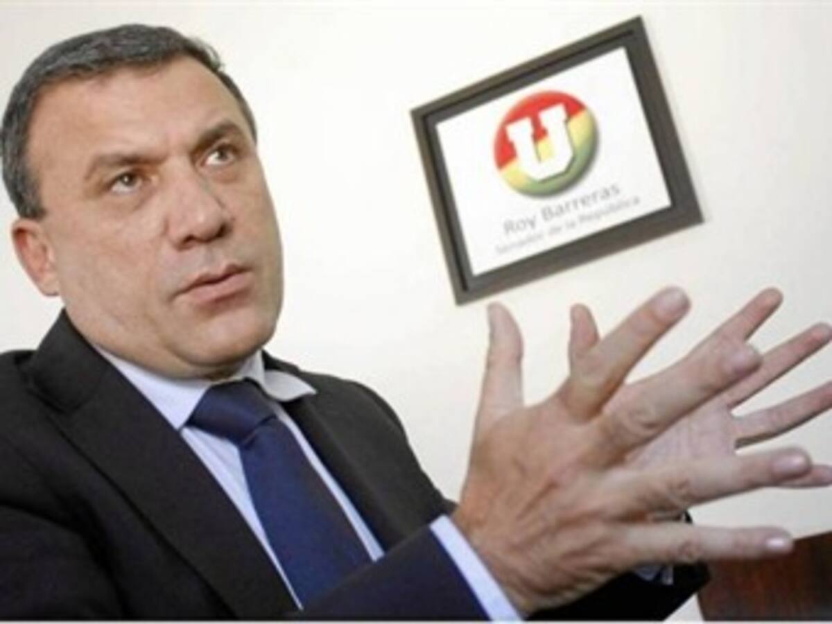 Roy Barreras se salvó de perder investidura por pacto cristiano
