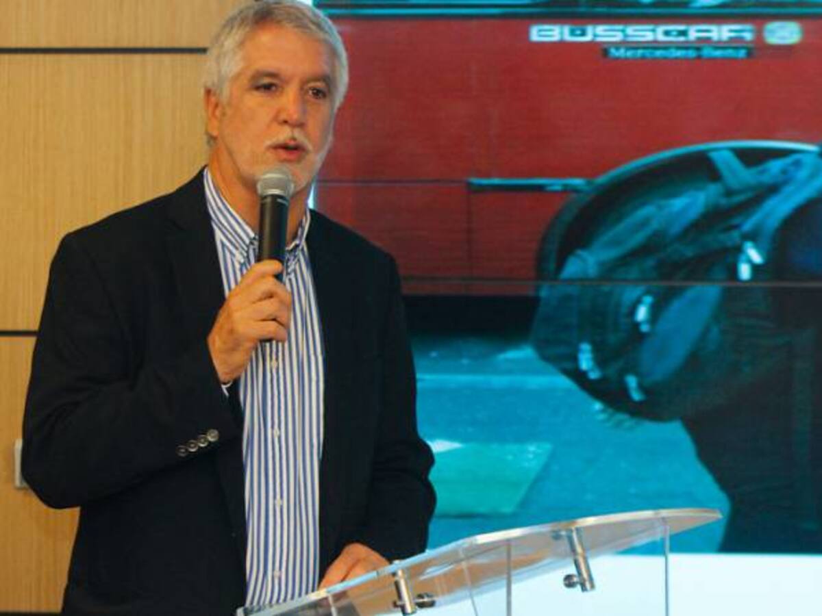 Peñalosa pide al Concejo $20 billones de presupuesto para el 2018