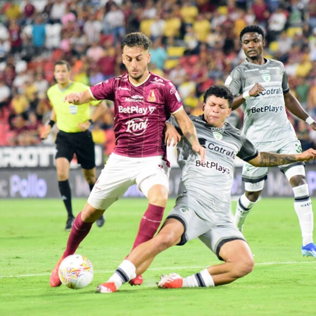 Deportes Tolima golea al colero Equidad y le mete presión a los líderes del Grupo B