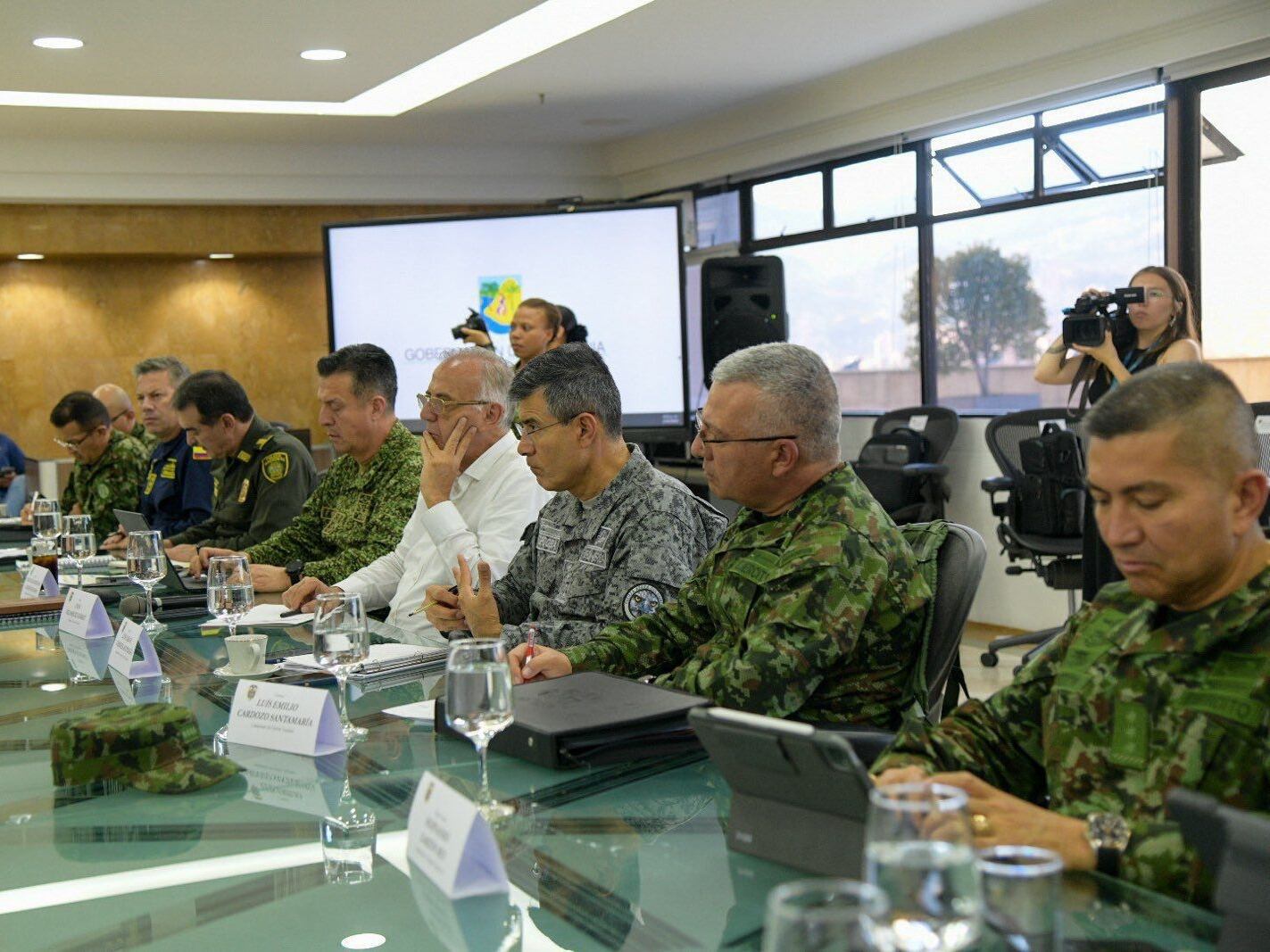 Ministro de Defensa cúpula militar y policial en Antioquia- foto gobernación