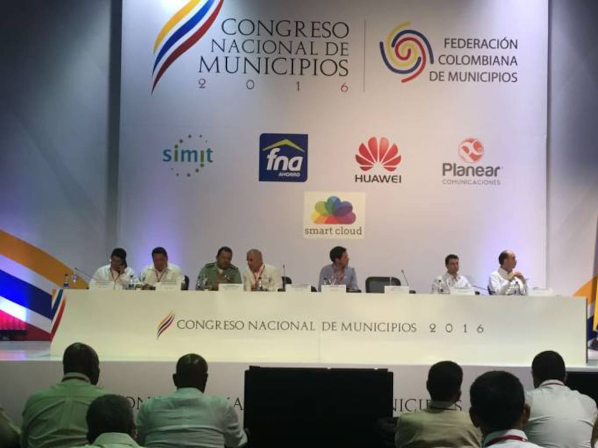 Tenemos que jugárnosla toda para sacar adelante la firma de la paz: Fedemunicipios