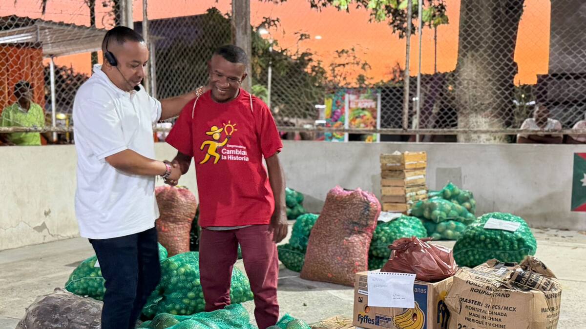 Clausuran Proyecto de Inclusión Social 2025 “Emprender es cambiar la historia” en Santa Rosa de Lima