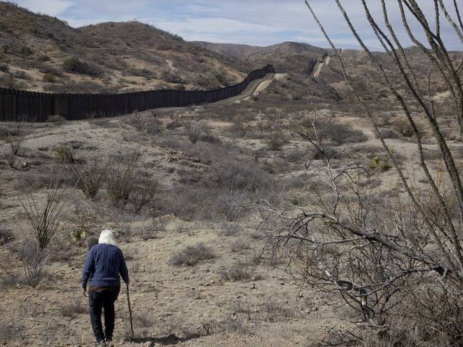 Sección de frontera entre México y Estados Unidos en el estado de Arizona.