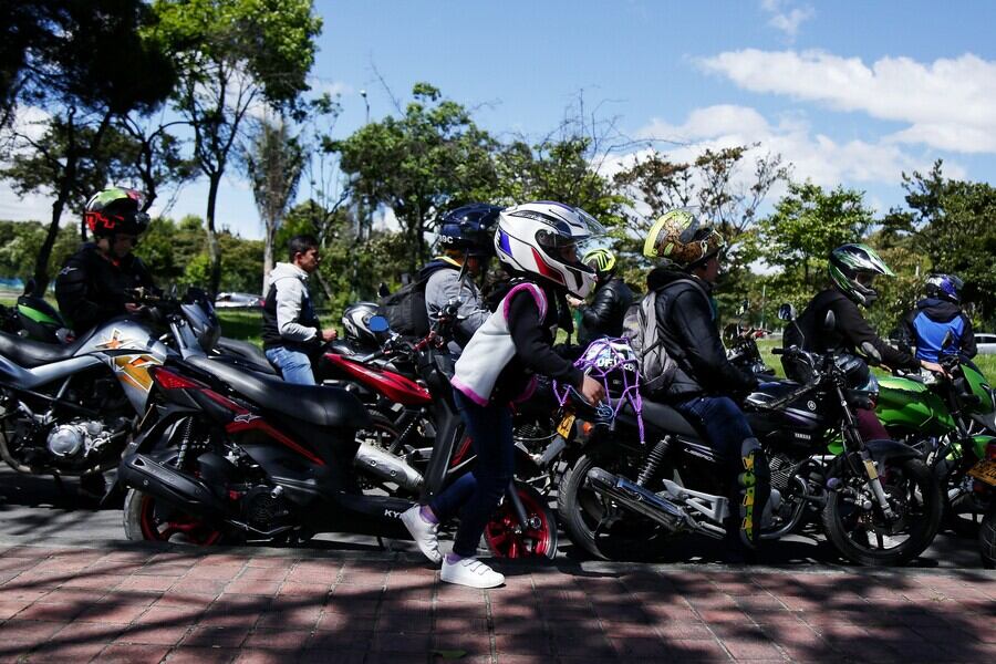 Restricción de parrillero Bucaramanga /Colprensa