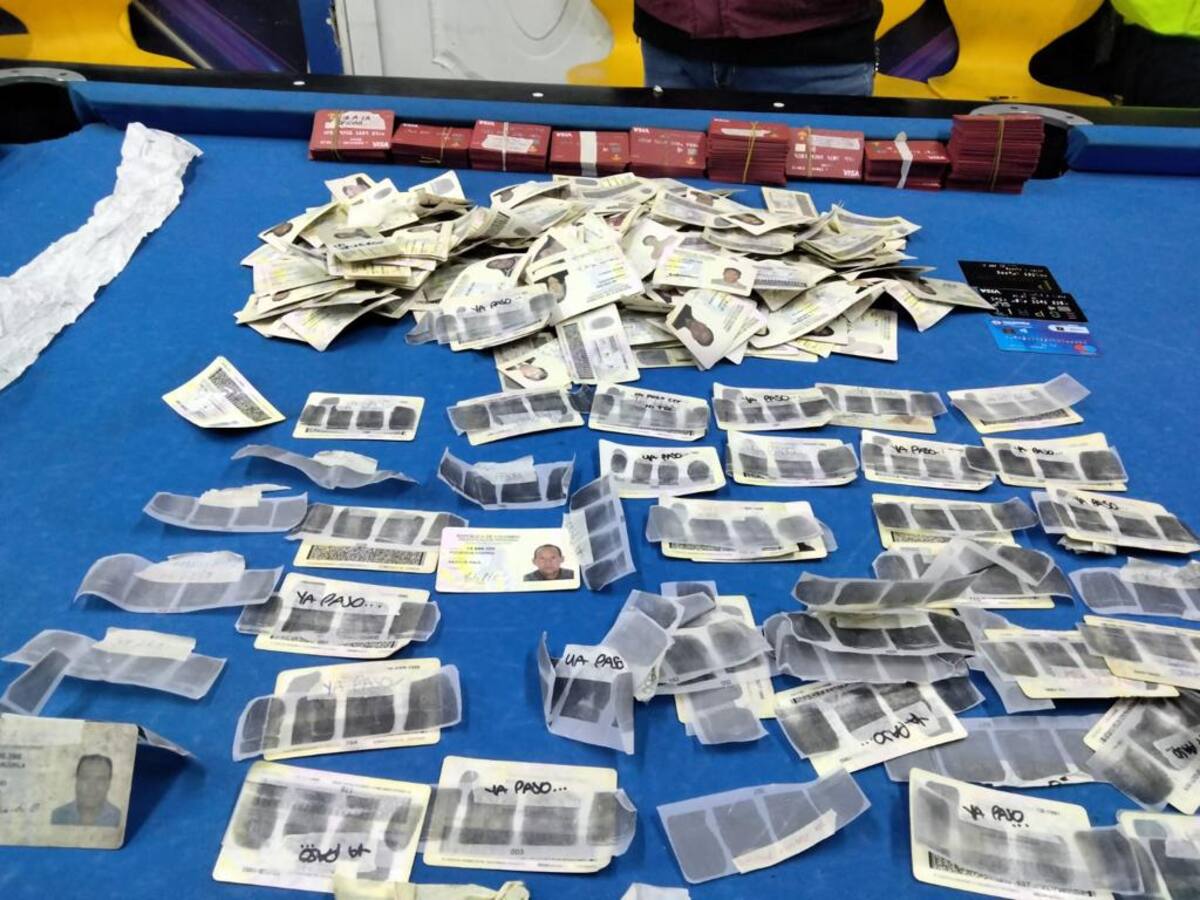 Operativo en billar de Kennedy: 261 cédulas y 281 tarjetas falsas decomisadas