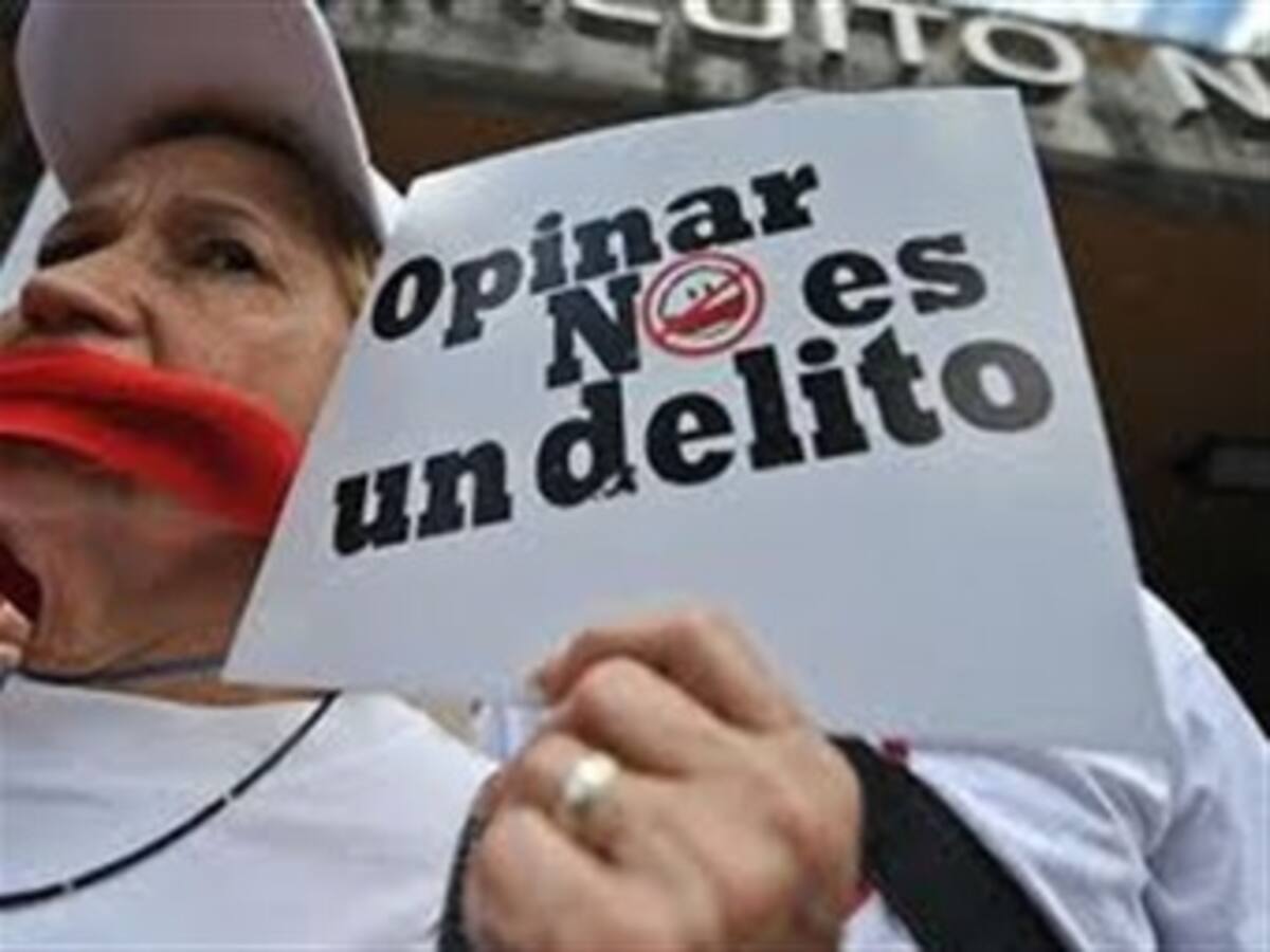 Indignados de Colombia lanzan web