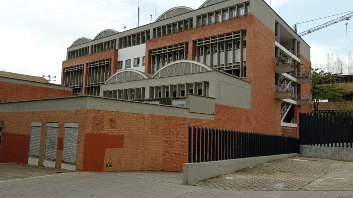 VIDEO: Puesto de votación se quedará en la UIS