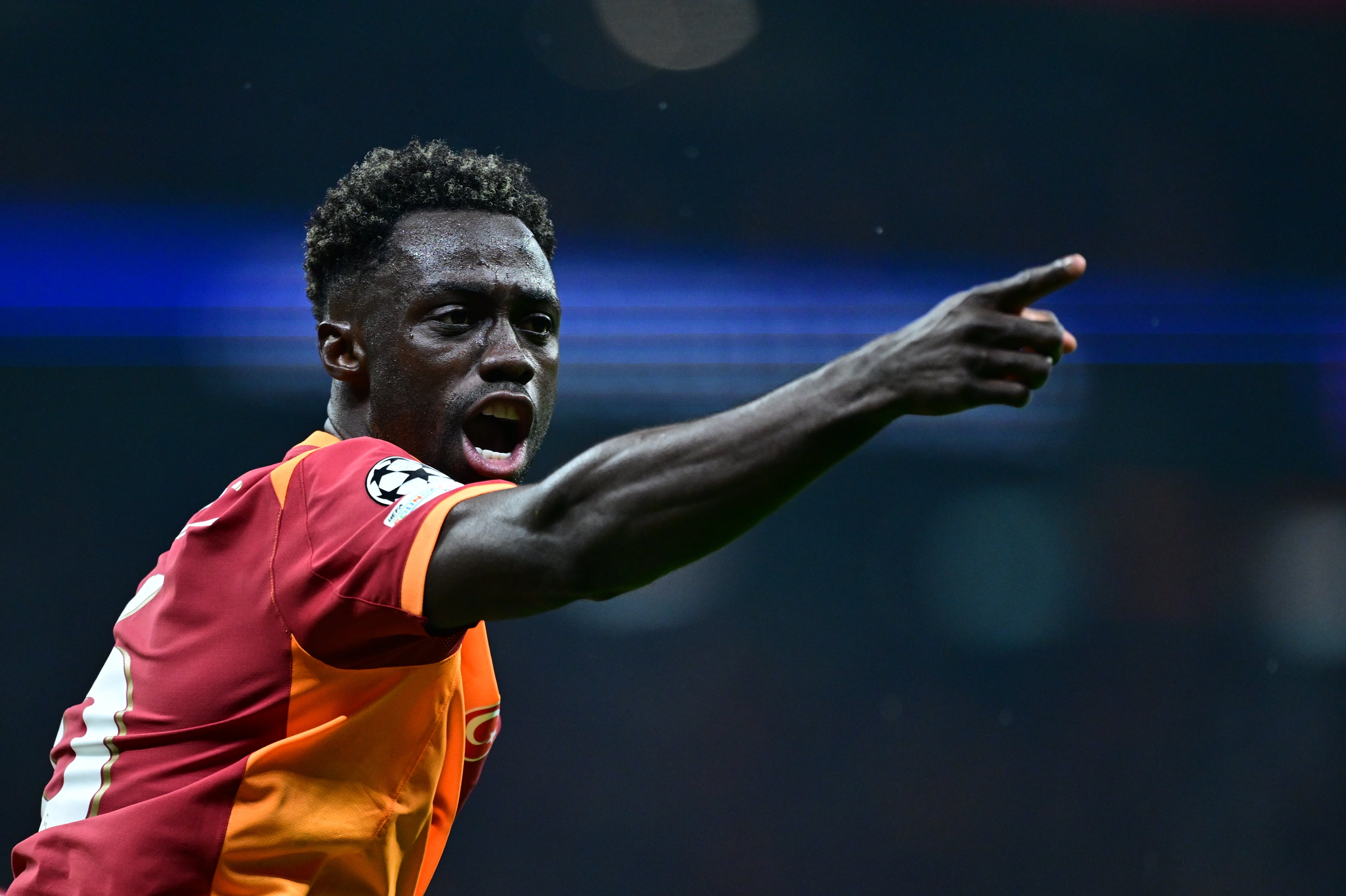 ISTANBUL, TURKIYE - FEBRUARY 17: Davinson Sanchez of Galatasaray reacts after scoring a goal during UEFA Champions League last 16 playoff round first leg football match between Galatasaray and Juventus at RAMS Park in Istanbul, Turkiye on February 17, 2026. (Photo by Abdulhamid Hosbas/Anadolu via Getty Images)