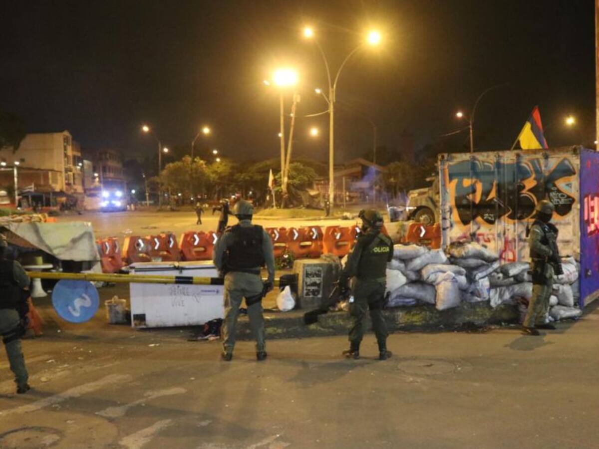 Policía desbloquea sector de Puerto Rellena