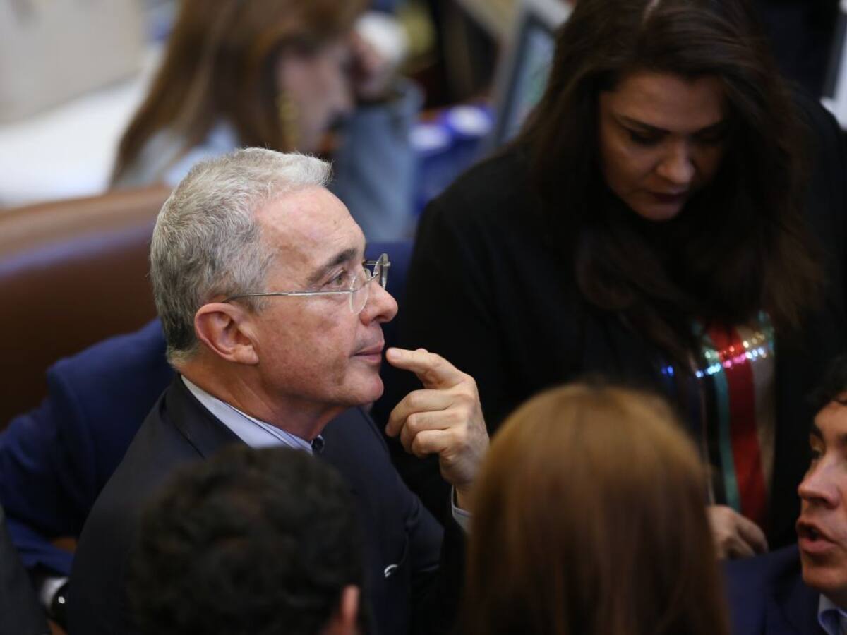 "Necesitamos que Duque enderece", la frase de Uribe que desata polémica