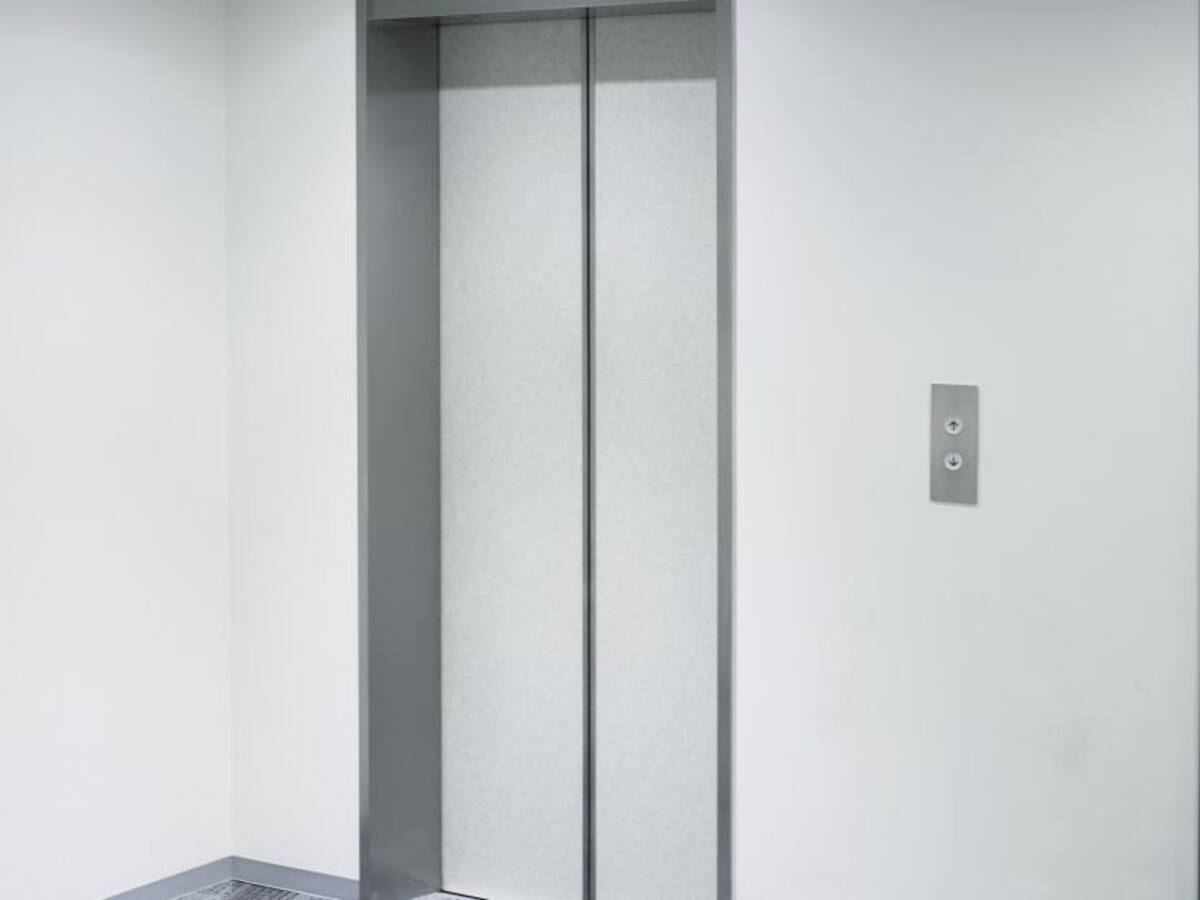 Se duplican reportes en Bogotá por ascensores en mal estado