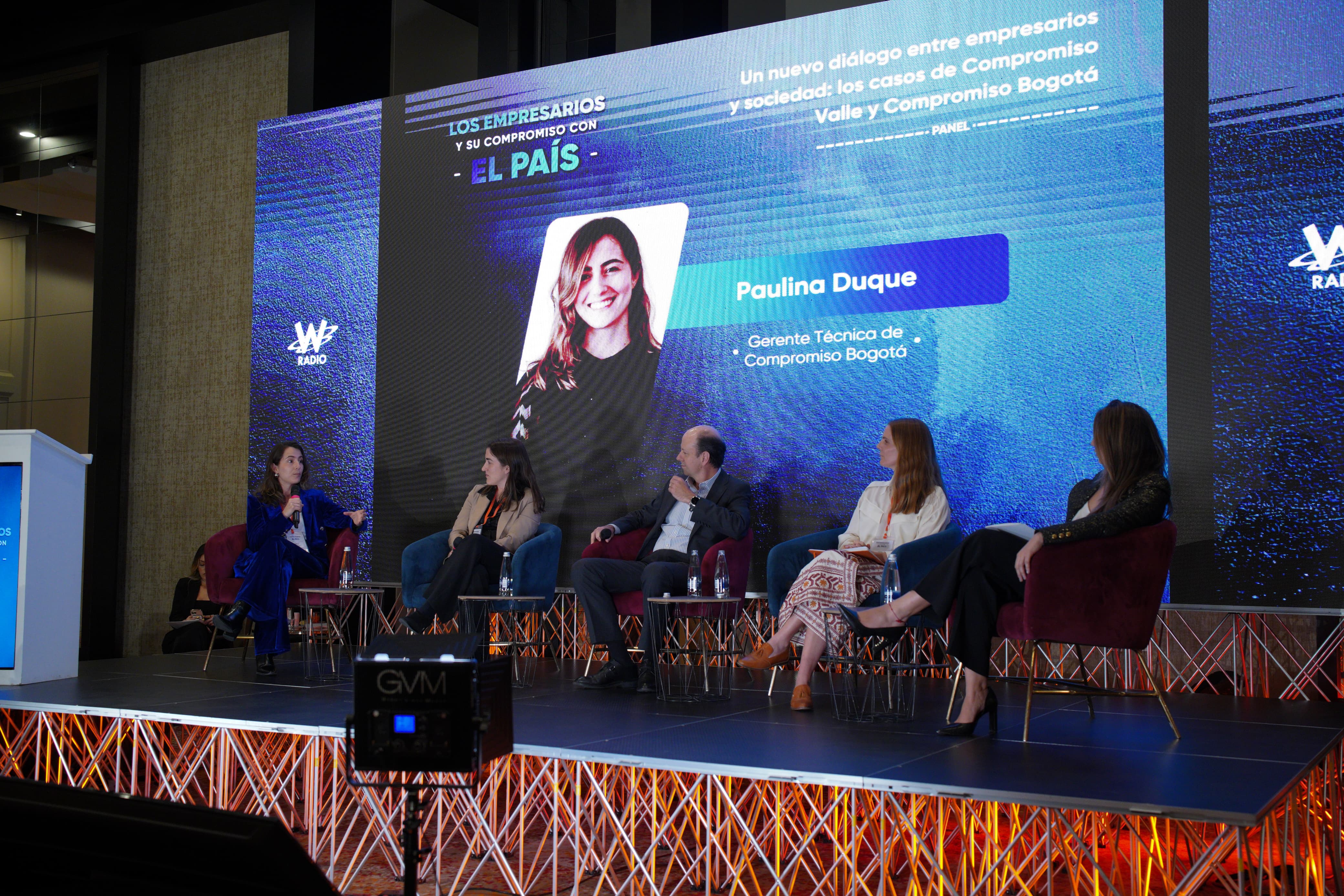 Líderes empresariales y sociales se reunieron para discutir la colaboración y la construcción de un futuro mejor para Colombia. | Foto: Caracol Radio