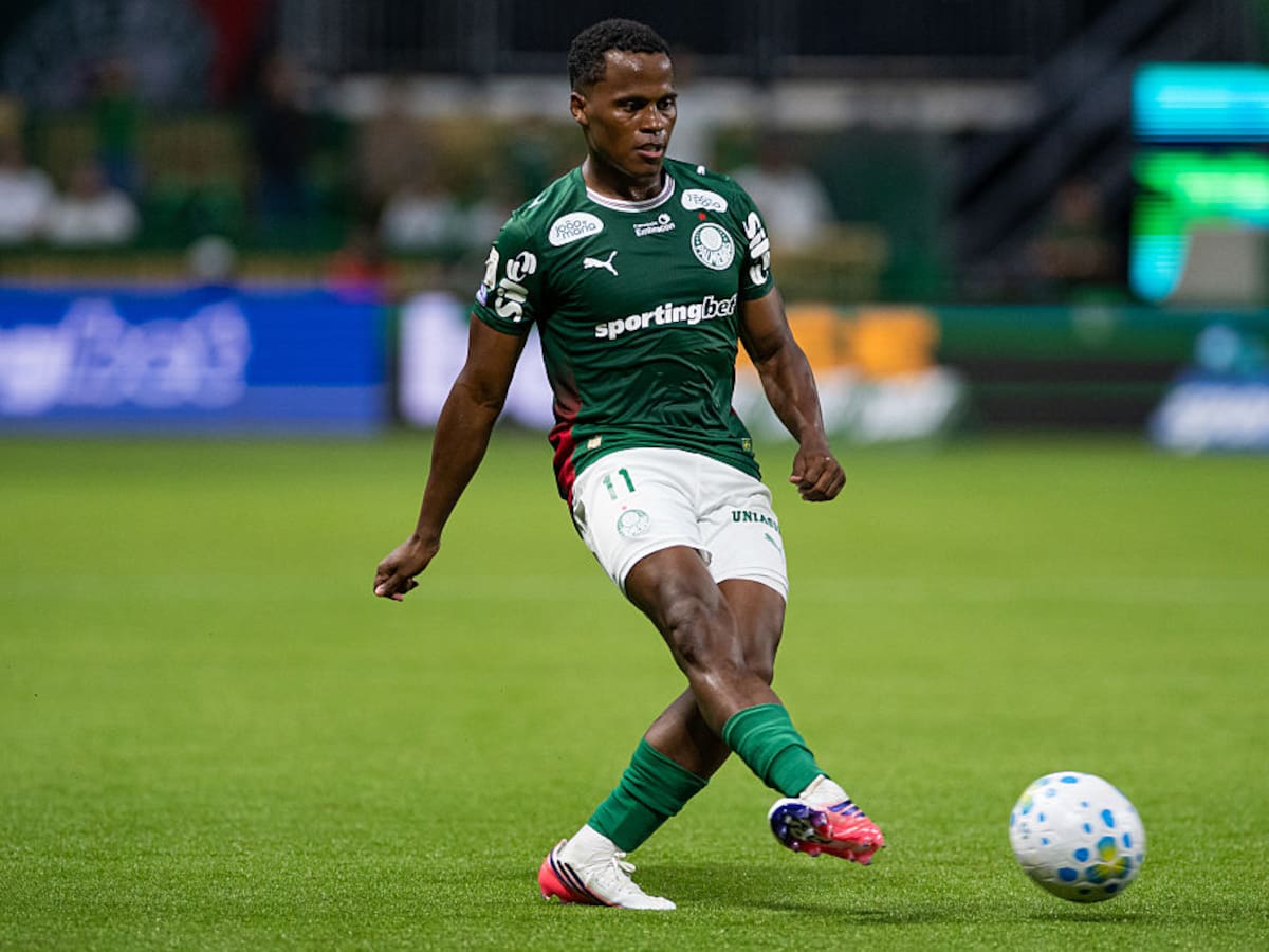 Jhon Arias fue titular en el empate de Palmeiras contra Cerro Porteño en Copa Libertadores