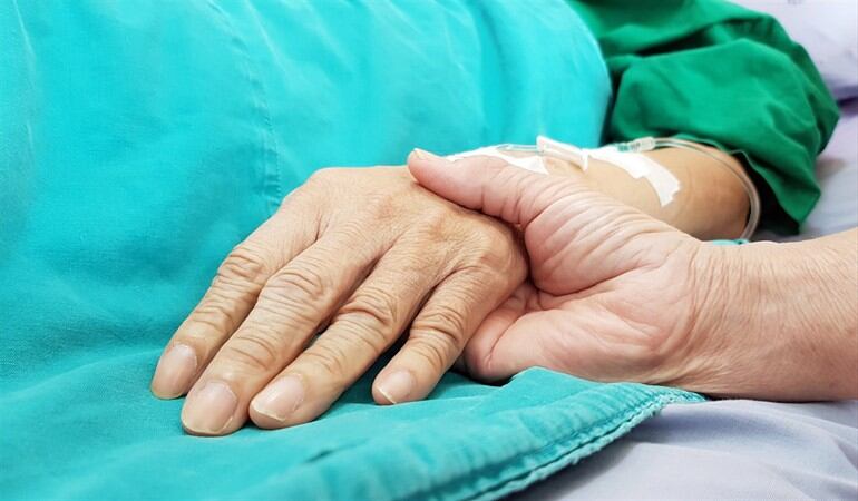 “Sistema de salud podrá acompañar a las personas sobre suicidio médicamente asistido”: abogado sobre suicidio médicamente asistido. Foto: Getty Images