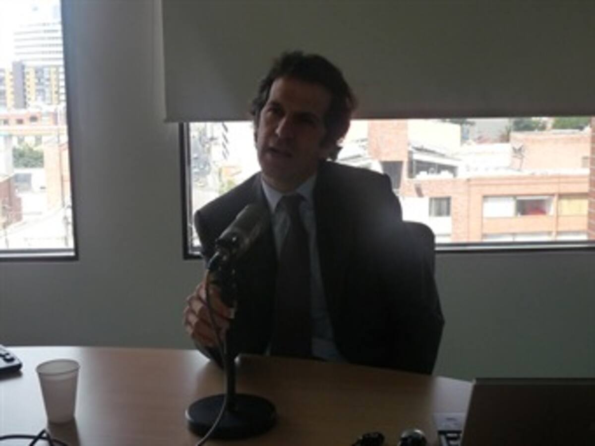 Canciller establece términos para su presencia en cumbre de Unasur